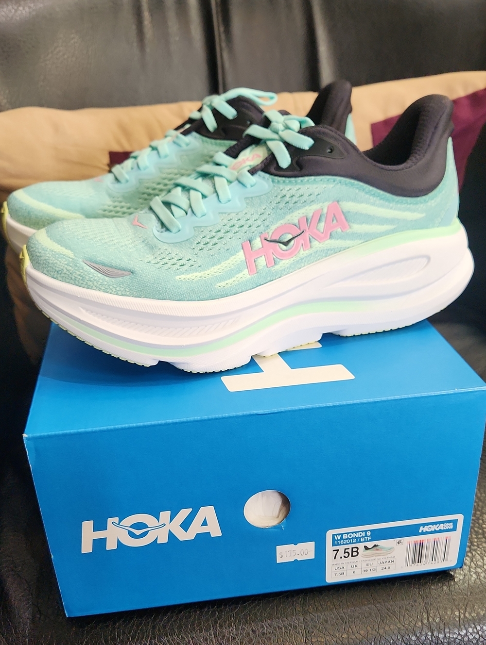 Hoka Women's Bondi 9 Running Shoes in Mint with Pink Logo